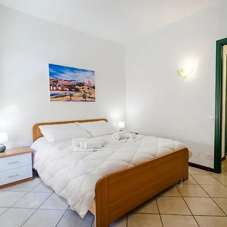 Ptu Via Della Pescara Lägenhet *